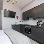 Modern Studio On The Marina